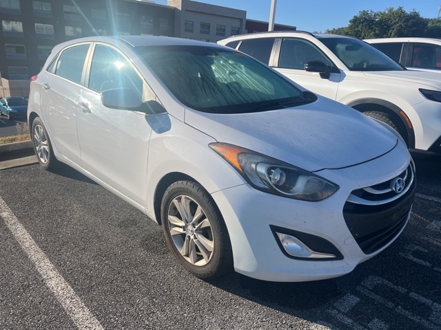 2015 Hyundai Elantra GT Base photo 6