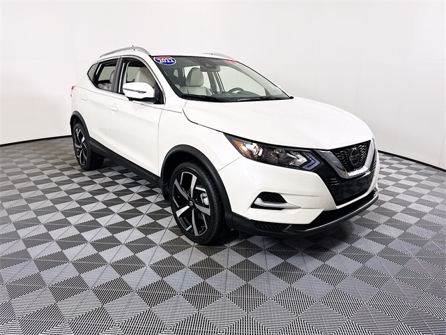 2022 Nissan Rogue Sport SL