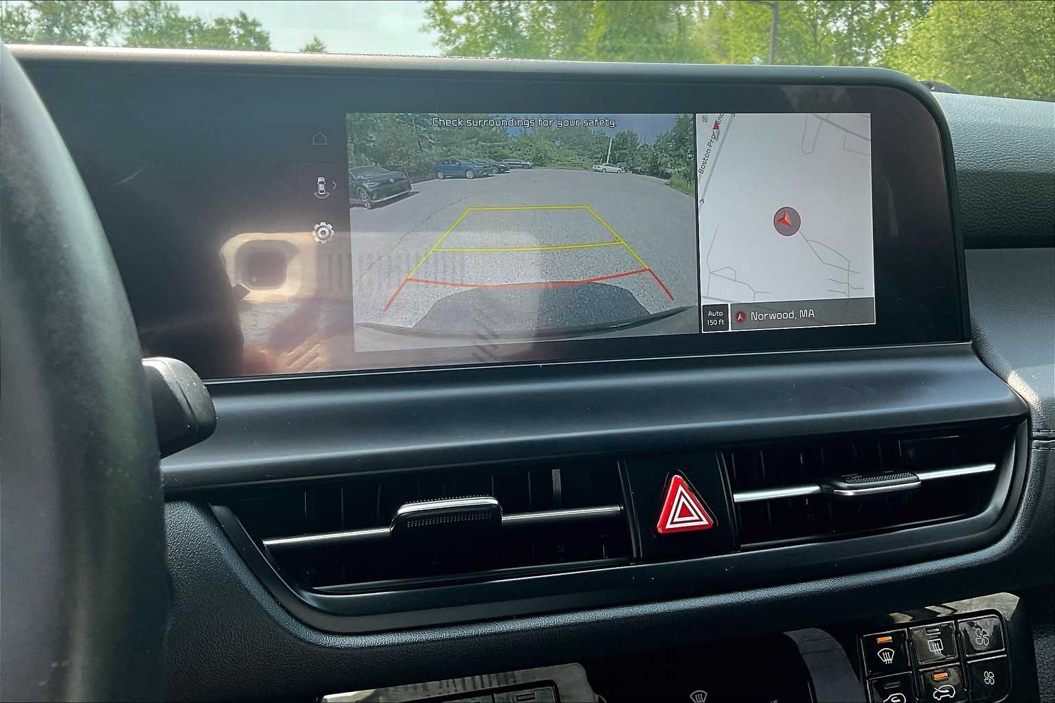 2024 Kia Seltos EX photo 18
