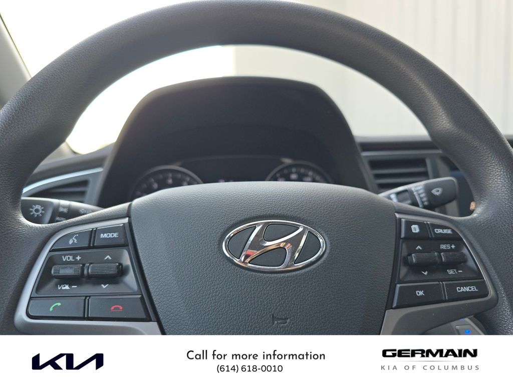 2018 Hyundai Elantra SEL photo 15
