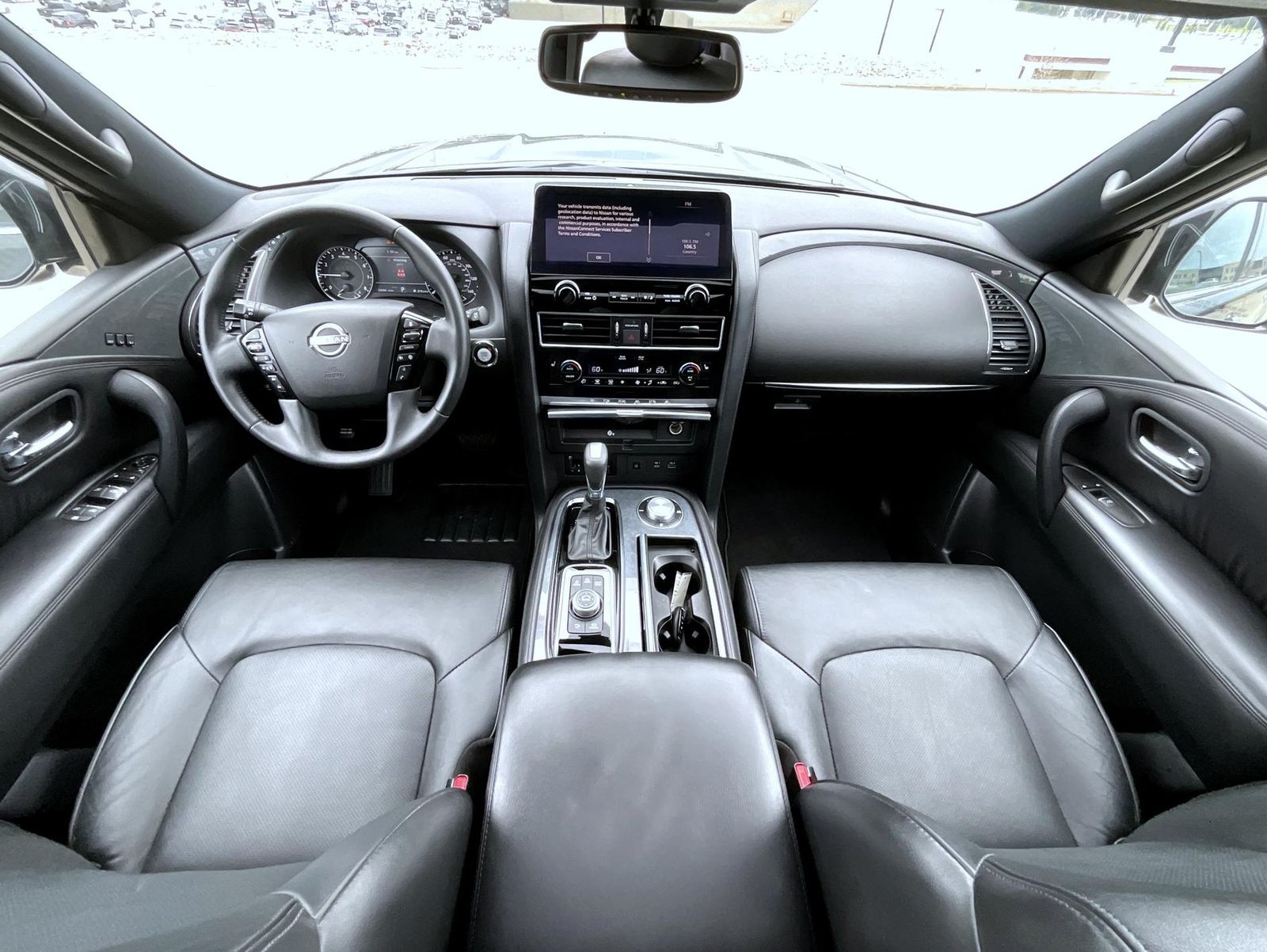 2022 Nissan Armada SL photo 14