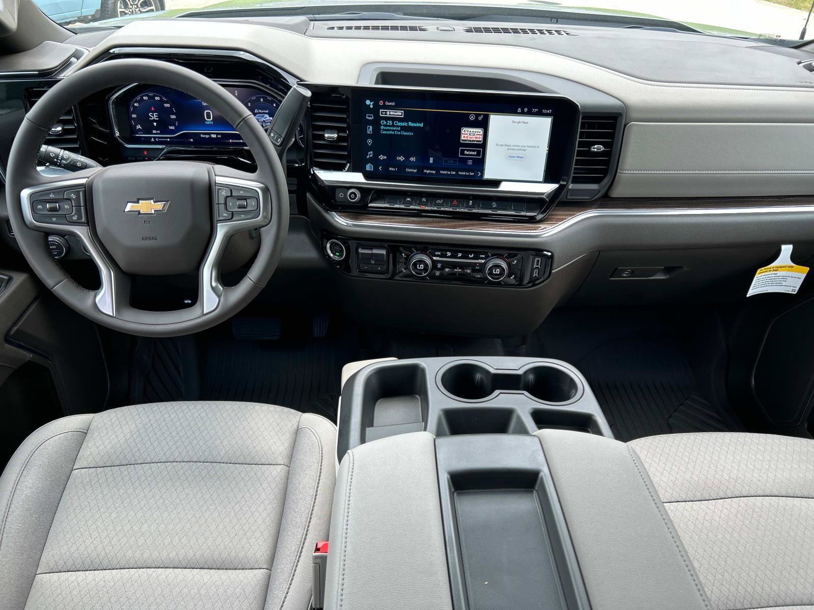 2025 Chevrolet Silverado 1500 LT photo 12