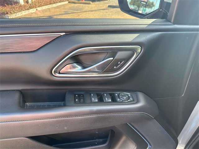 2023 Gmc Yukon SLT photo 19