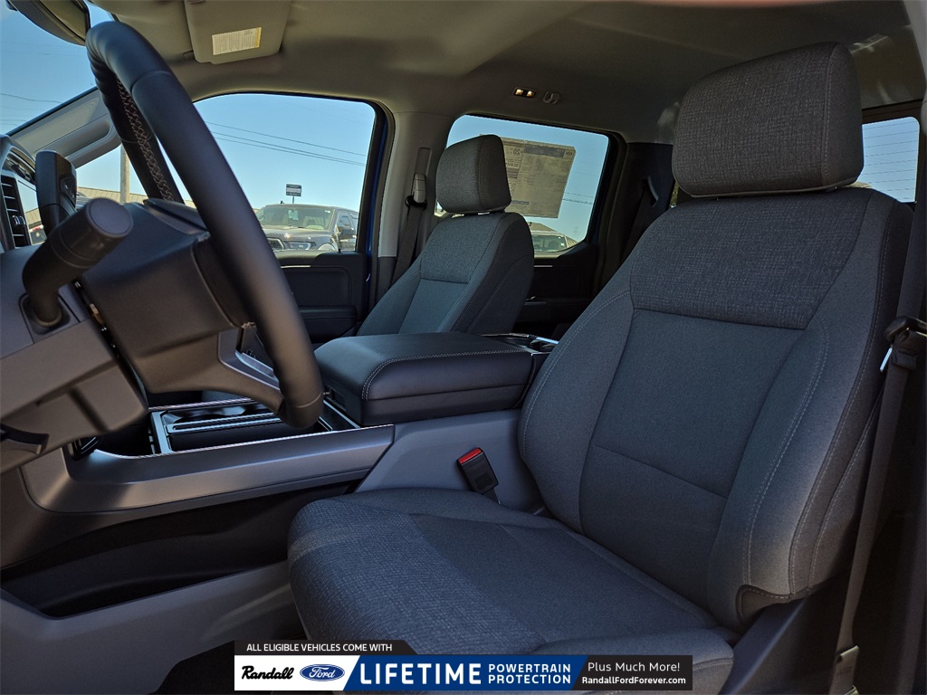 2025 Ford F-150 XLT photo 12