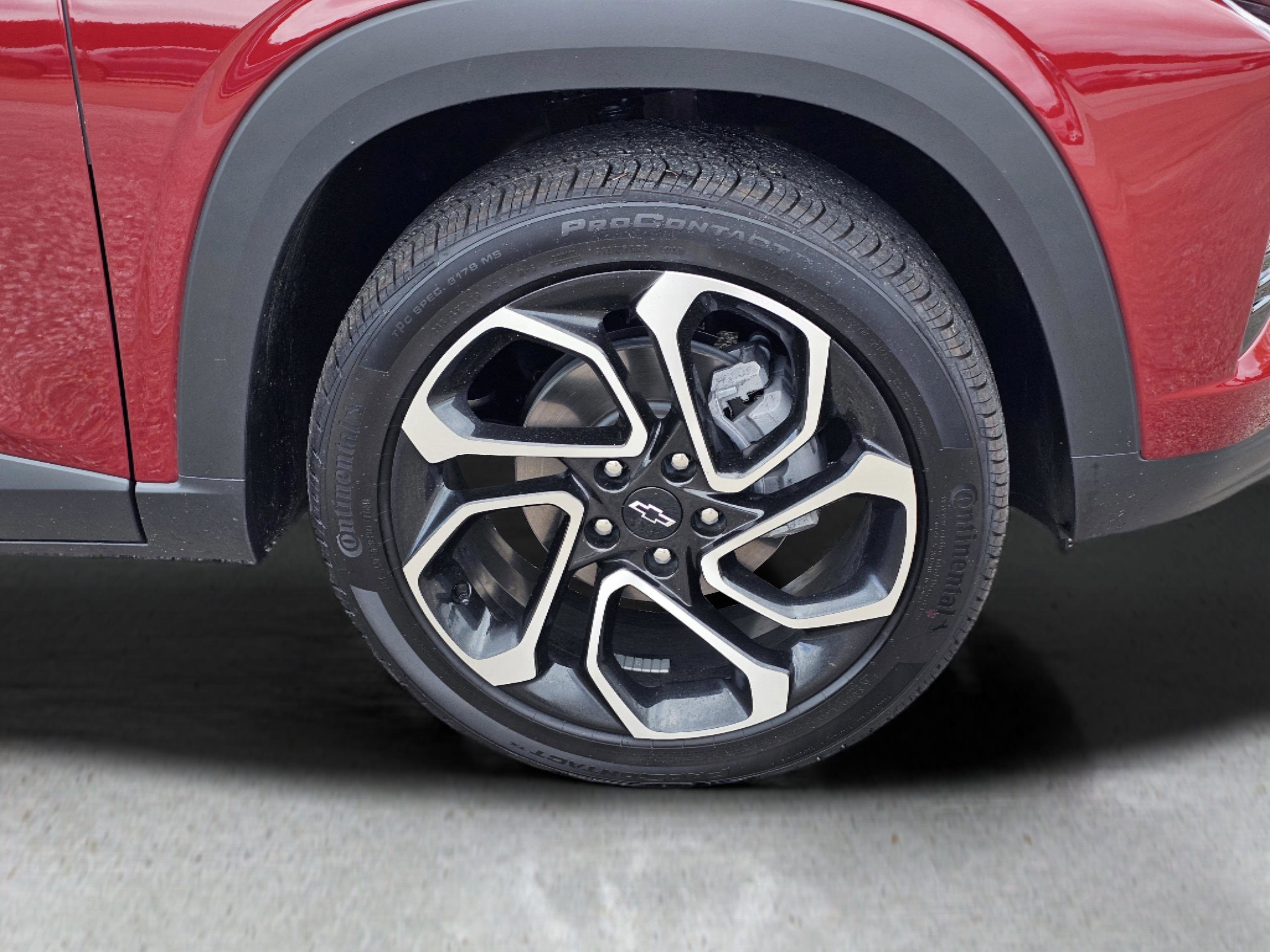 2025 Chevrolet Trax photo 6