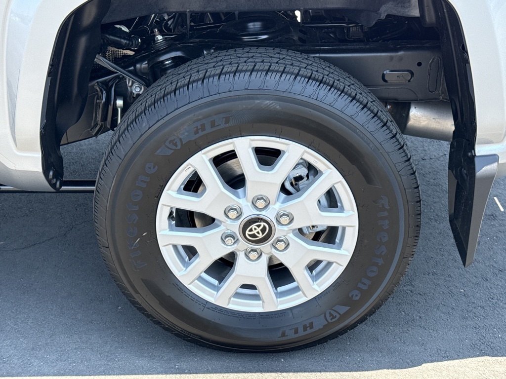 New 2025 Celestial Silver Metallic Toyota SR5 image 18