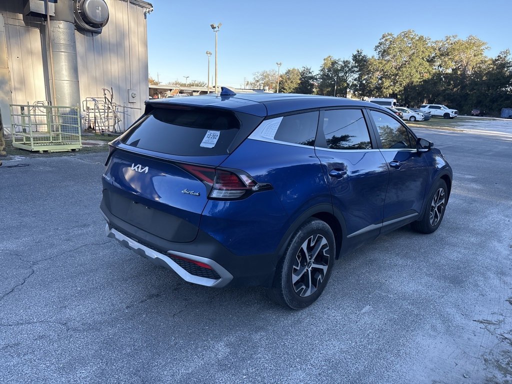 2023 Kia Sportage EX photo 4