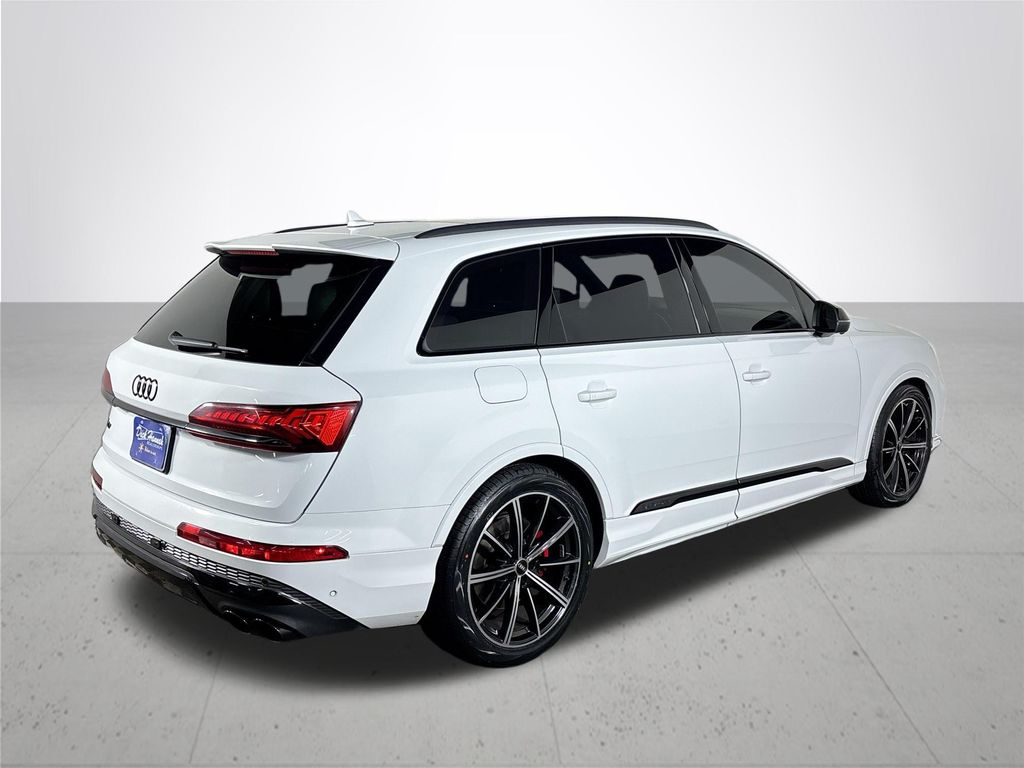 2022 Audi SQ7 Prestige photo 6