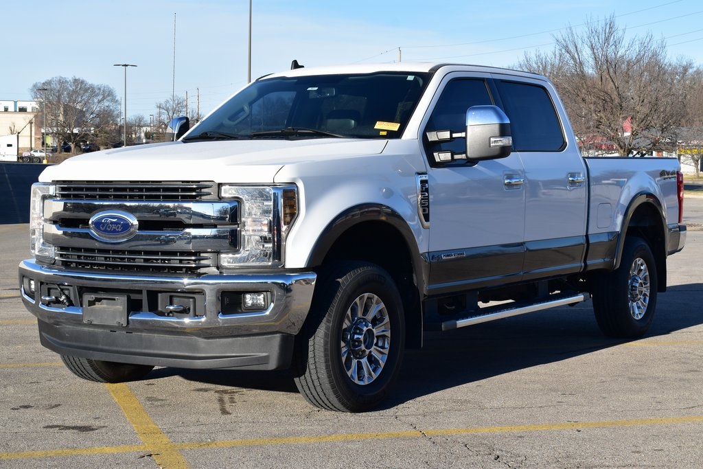 2019 Ford F-250 Super Duty Lariat's photo