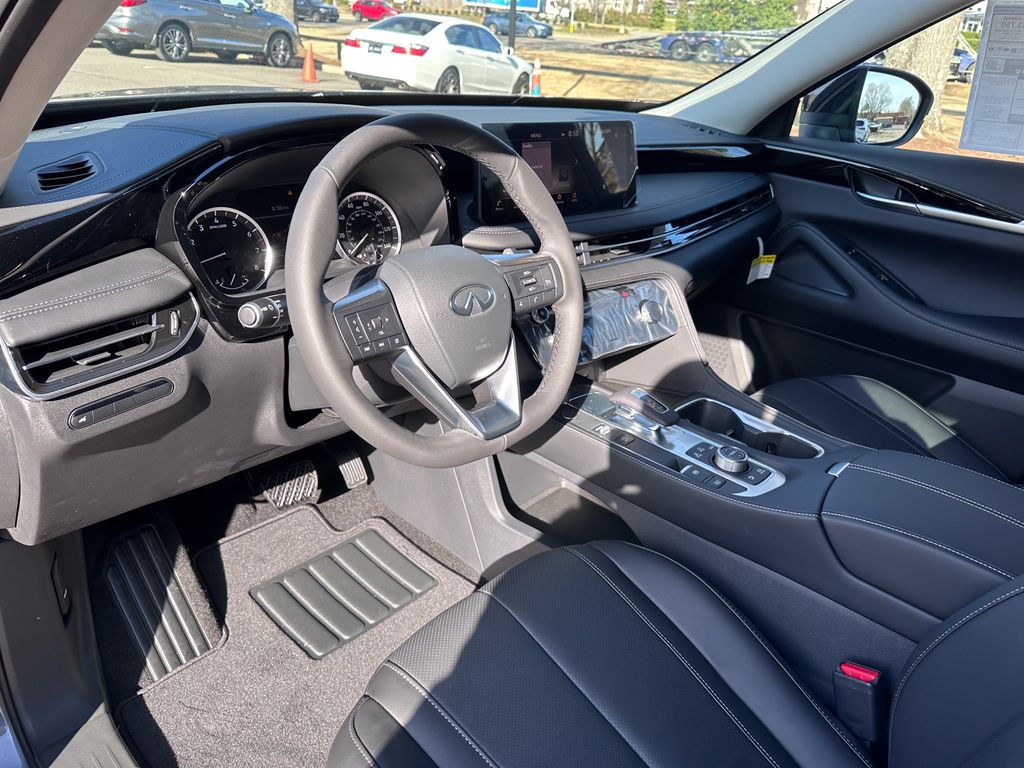 2025 Infiniti QX60 Pure photo 14