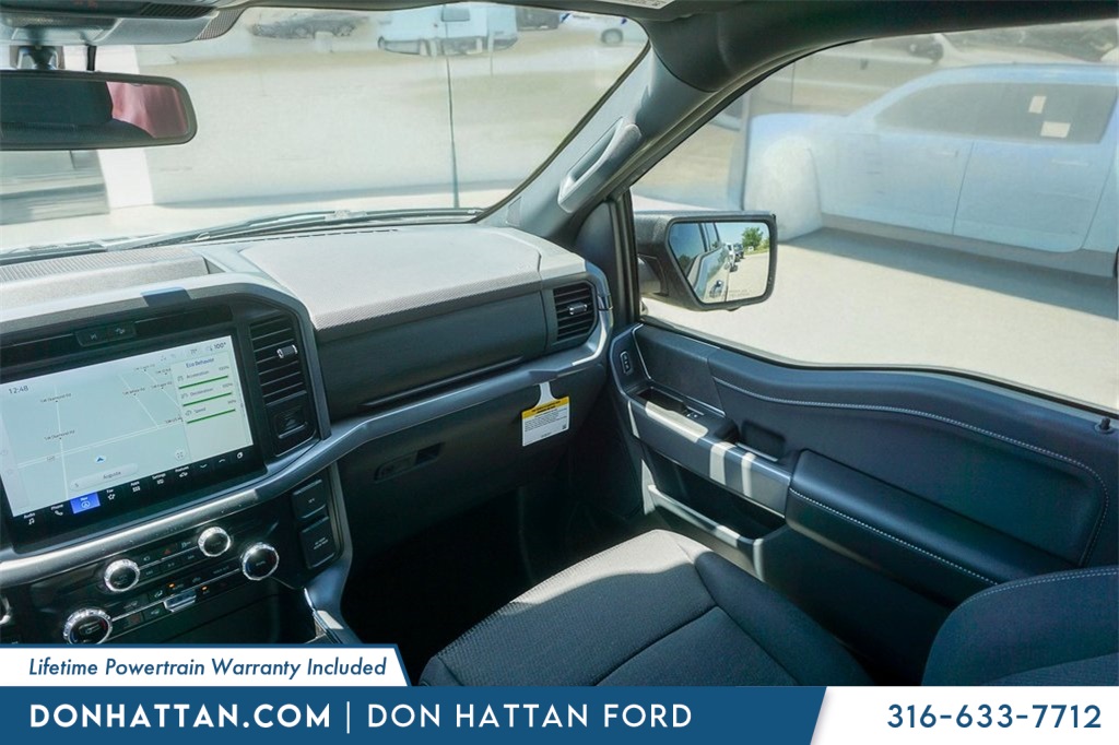 2025 Ford F-150 XLT photo 22