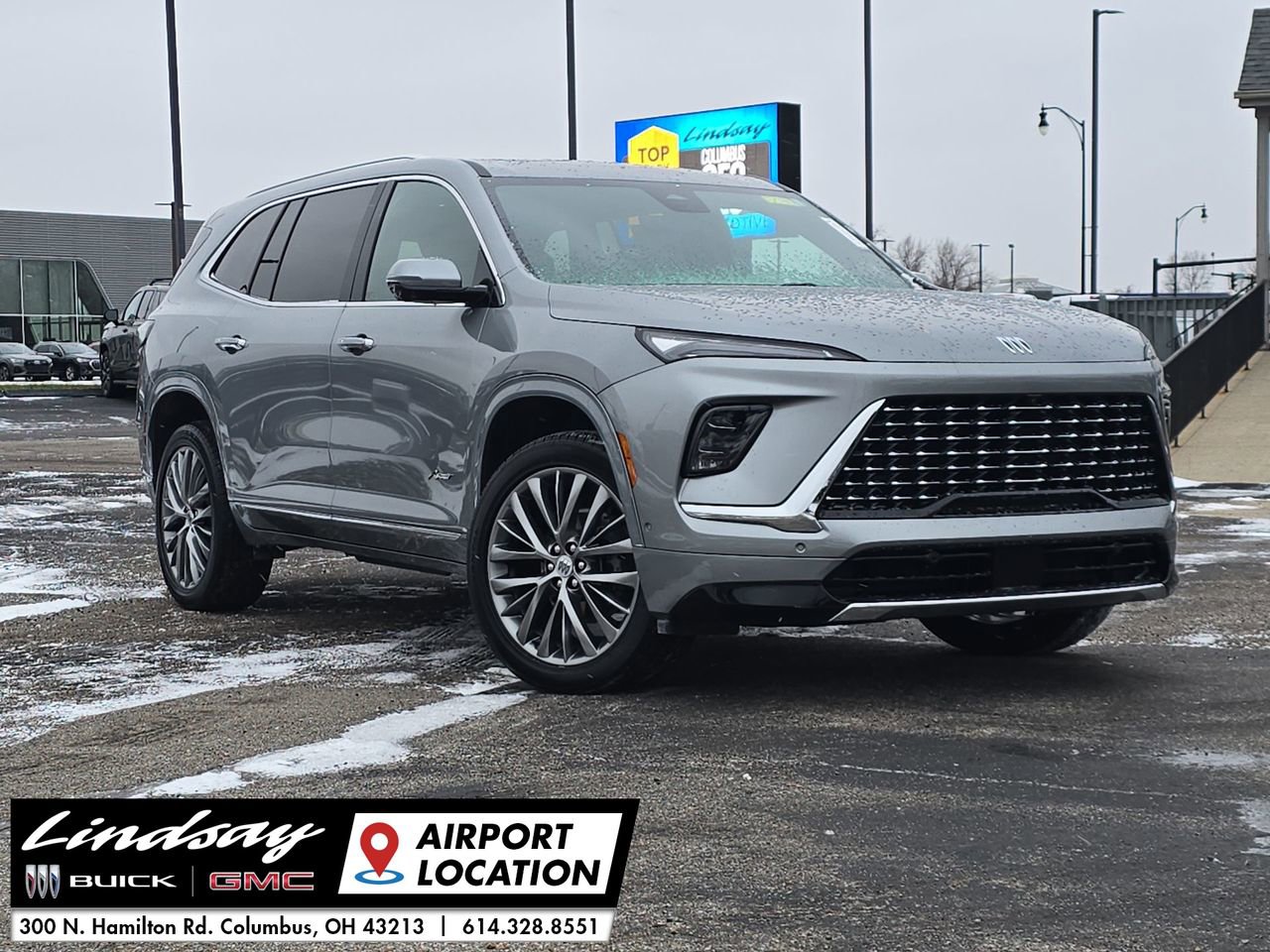 2025 Buick Enclave Avenir's photo