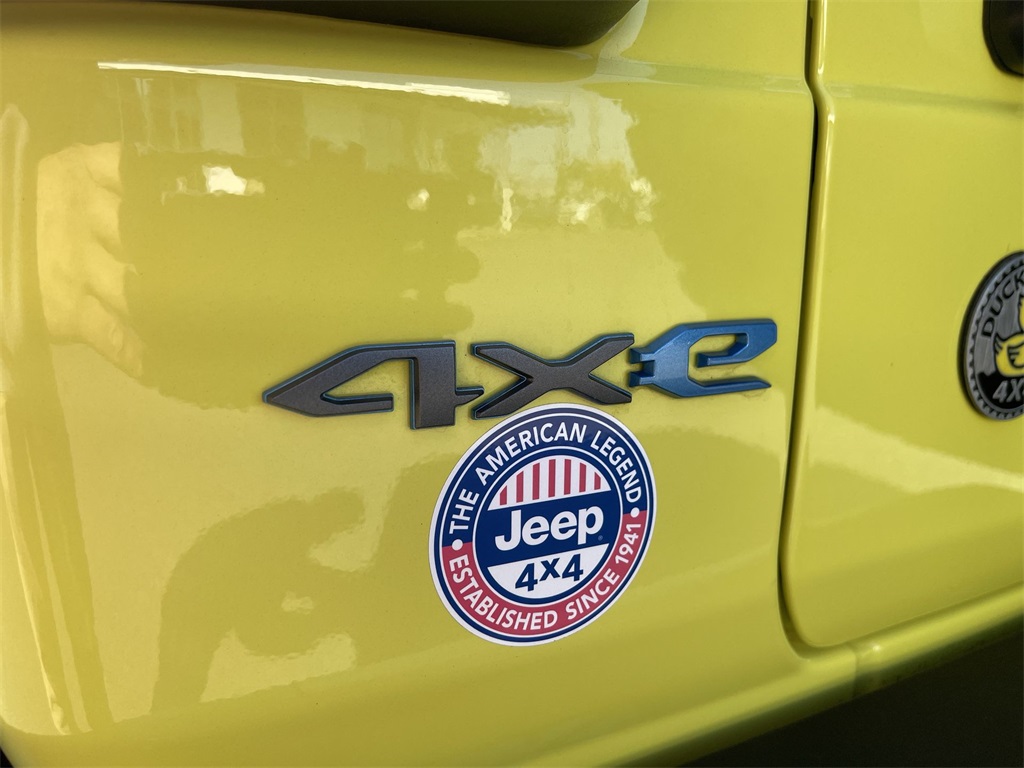 2024 Jeep Wrangler 4xe Rubicon X photo 28