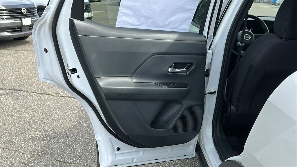 2025 Nissan Murano SV photo 20