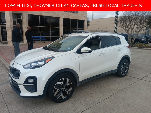 2020 Kia Sportage EX's photo