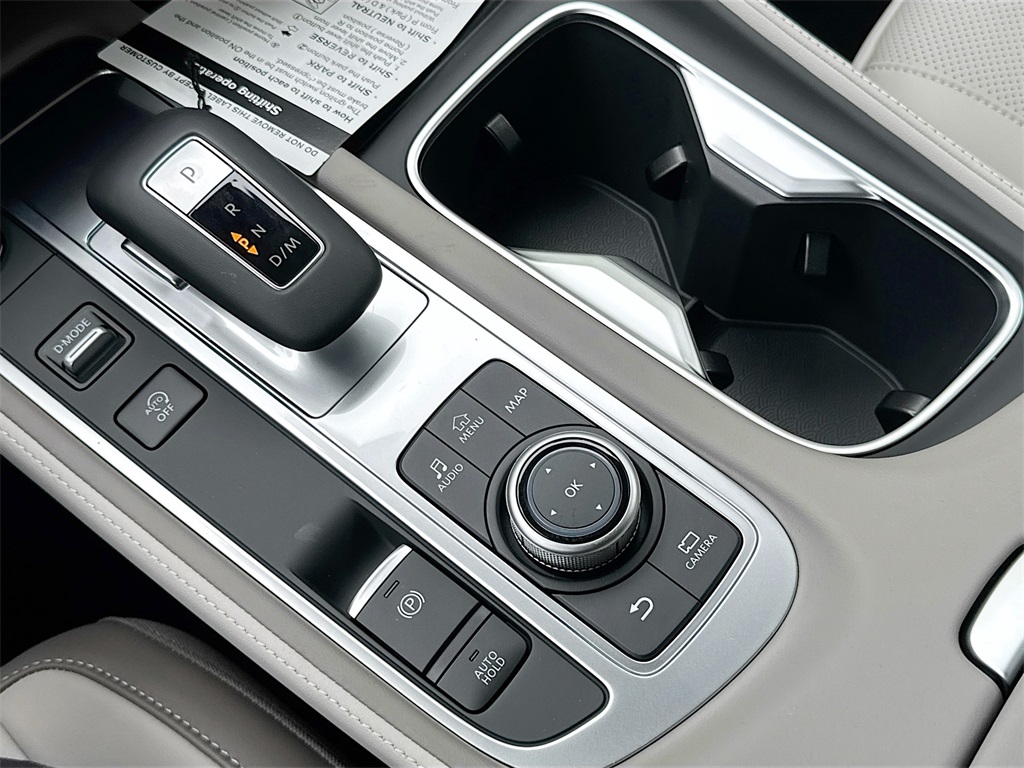 2026 Infiniti QX60 Luxe photo 17