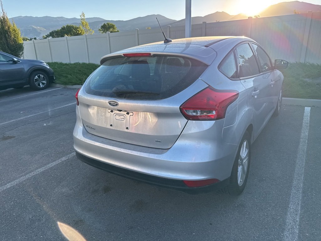 2017 Ford Focus SE photo 10