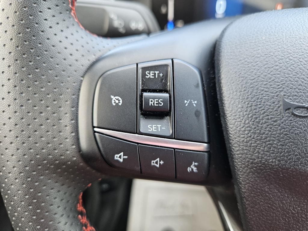 2024 Ford Escape ST-Line photo 20