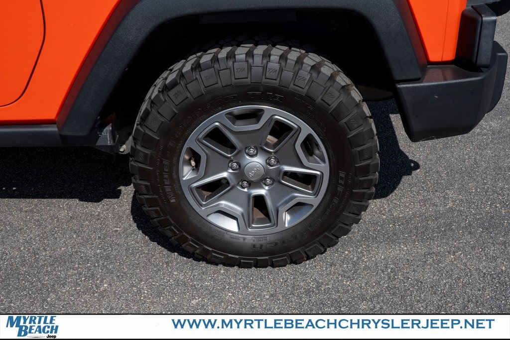 2015 Jeep Wrangler Rubicon photo 12