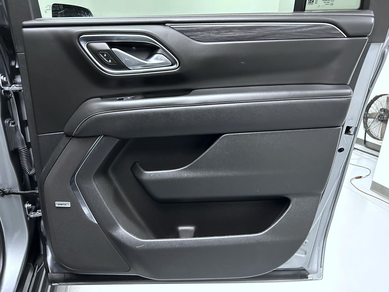 2024 Gmc Yukon XL SLT photo 15