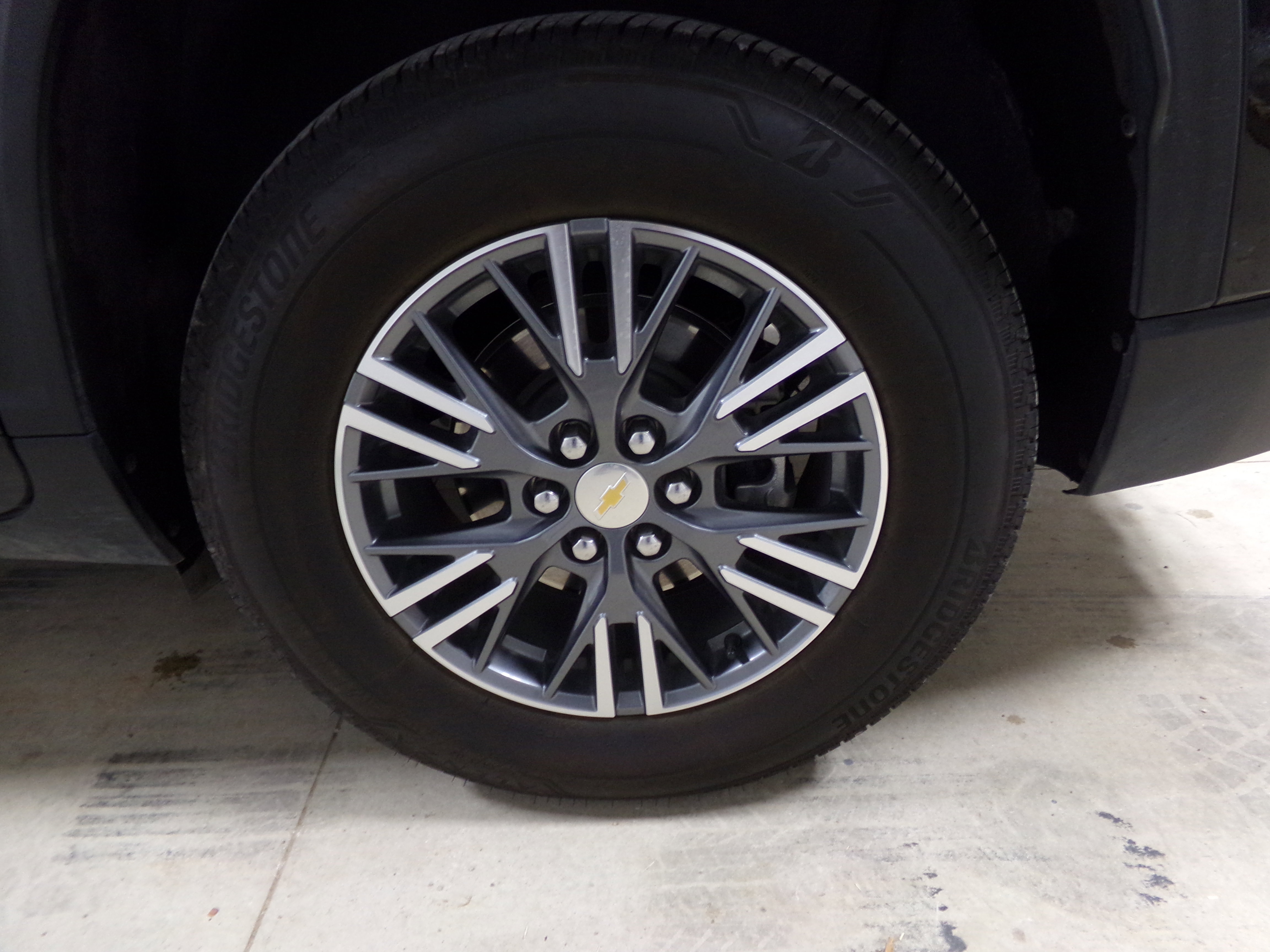 2025 Chevrolet Traverse photo 17