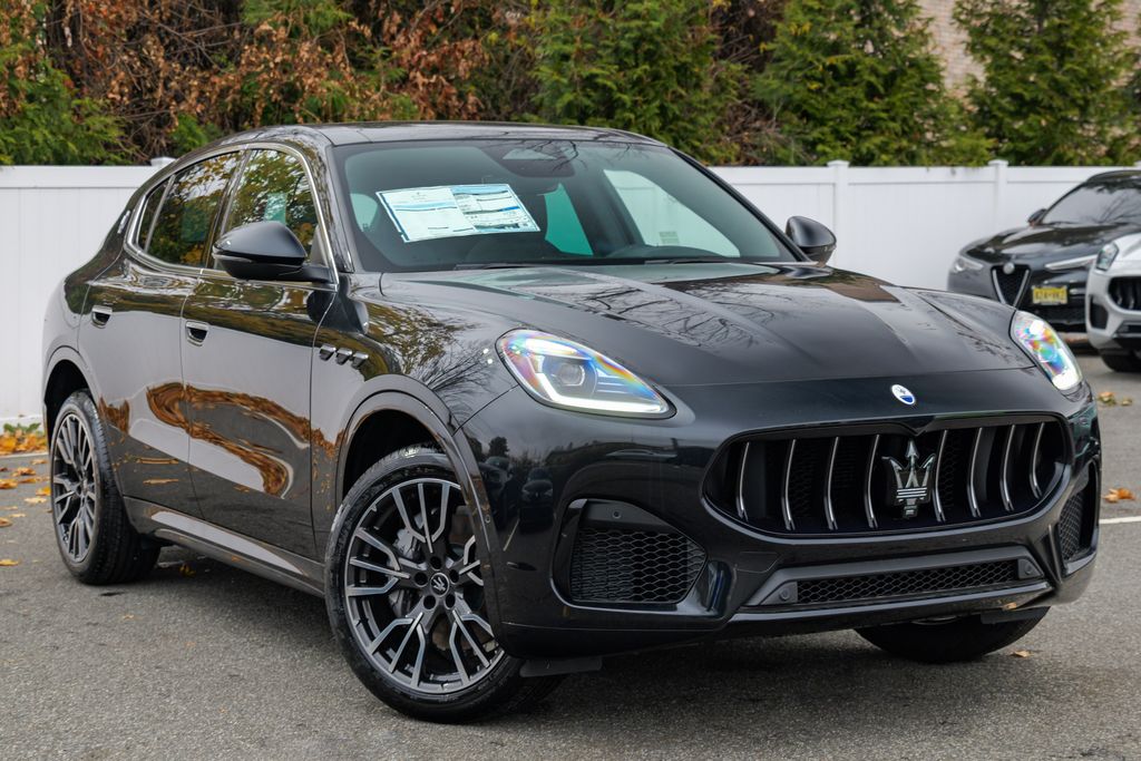 2025 Maserati Grecale Base's photo