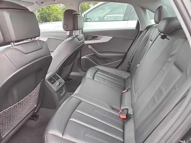 2017 Audi A4 2.0T Premium Plus Quattro photo 8