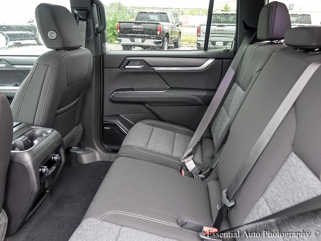 2026 GMC ACADIA - Image 10