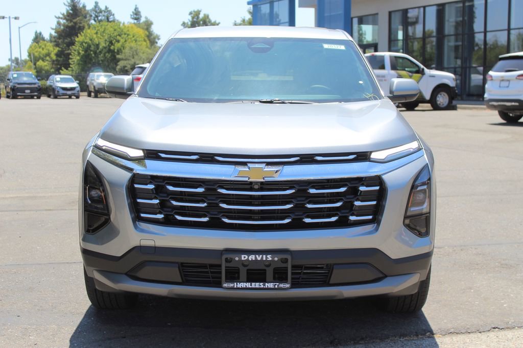 2026 Chevrolet Equinox LT photo 3