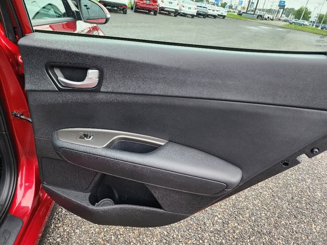 2019 Kia Optima S photo 22