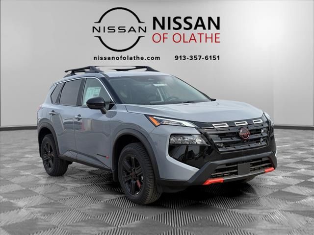 2025 Nissan Rogue SV photo 26