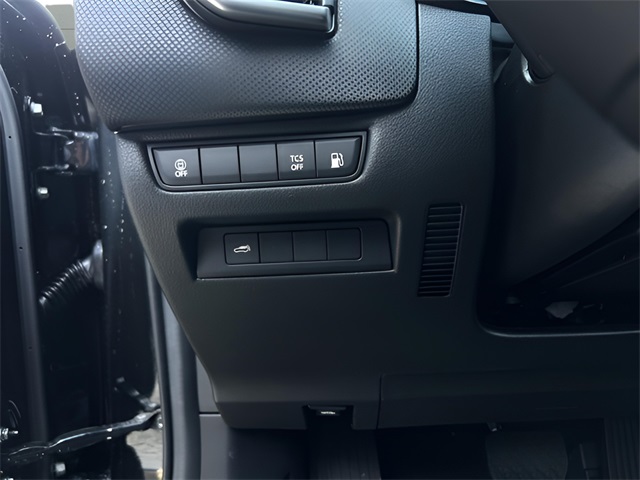 2025 Mazda CX-50 Premium photo 11