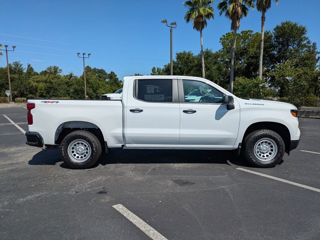 2025 Chevrolet Silverado 1500 photo 2