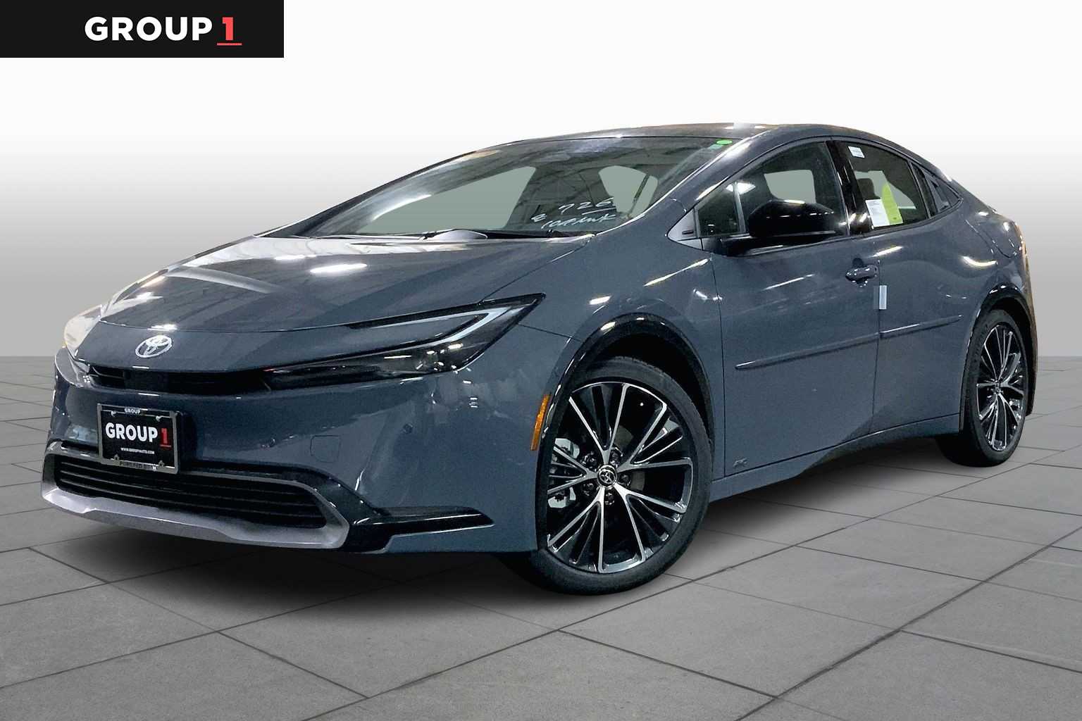 2026 Toyota Prius Limited's photo