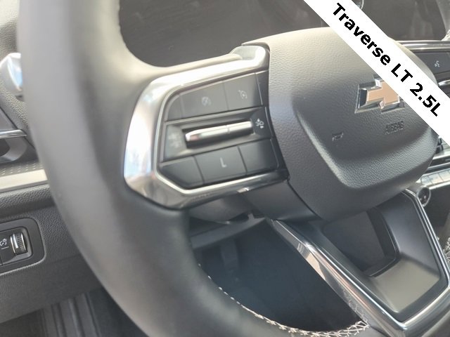 2025 Chevrolet Traverse photo 24