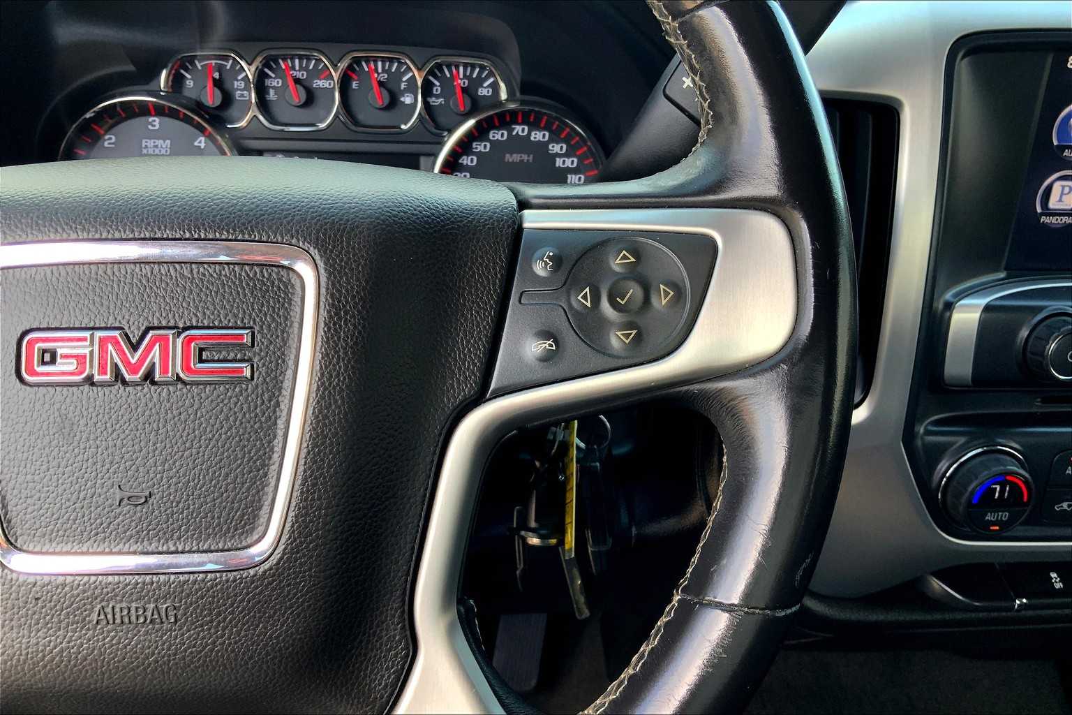 2015 Gmc Sierra 1500 SLE photo 23