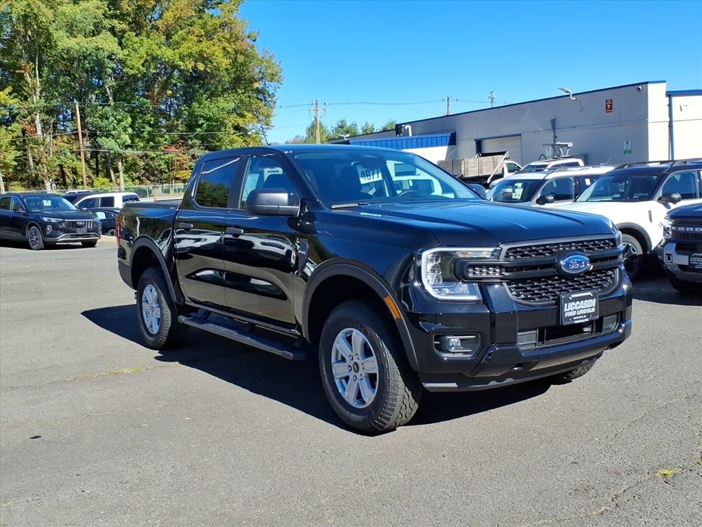 2025 Ford Ranger XL's photo