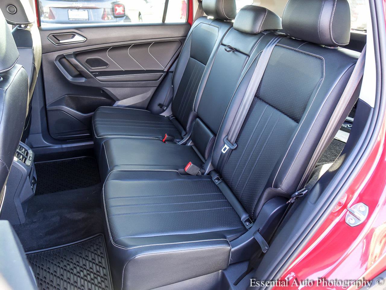 2023 VOLKSWAGEN TIGUAN - Image 9