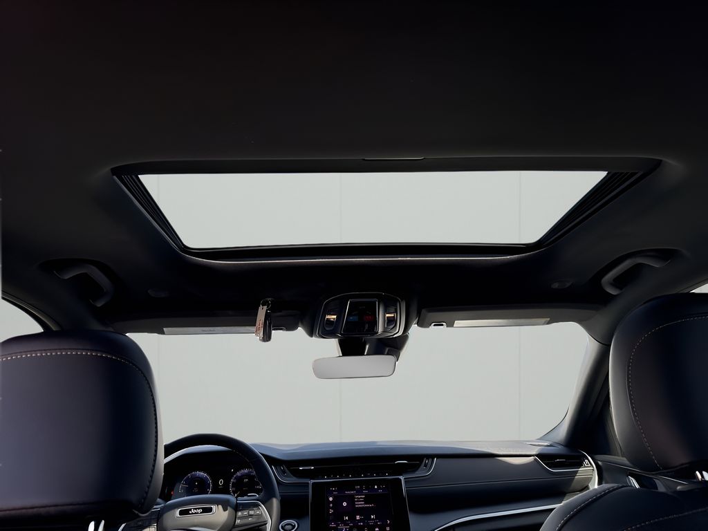 2025 Jeep Grand Cherokee Altitude X photo 36