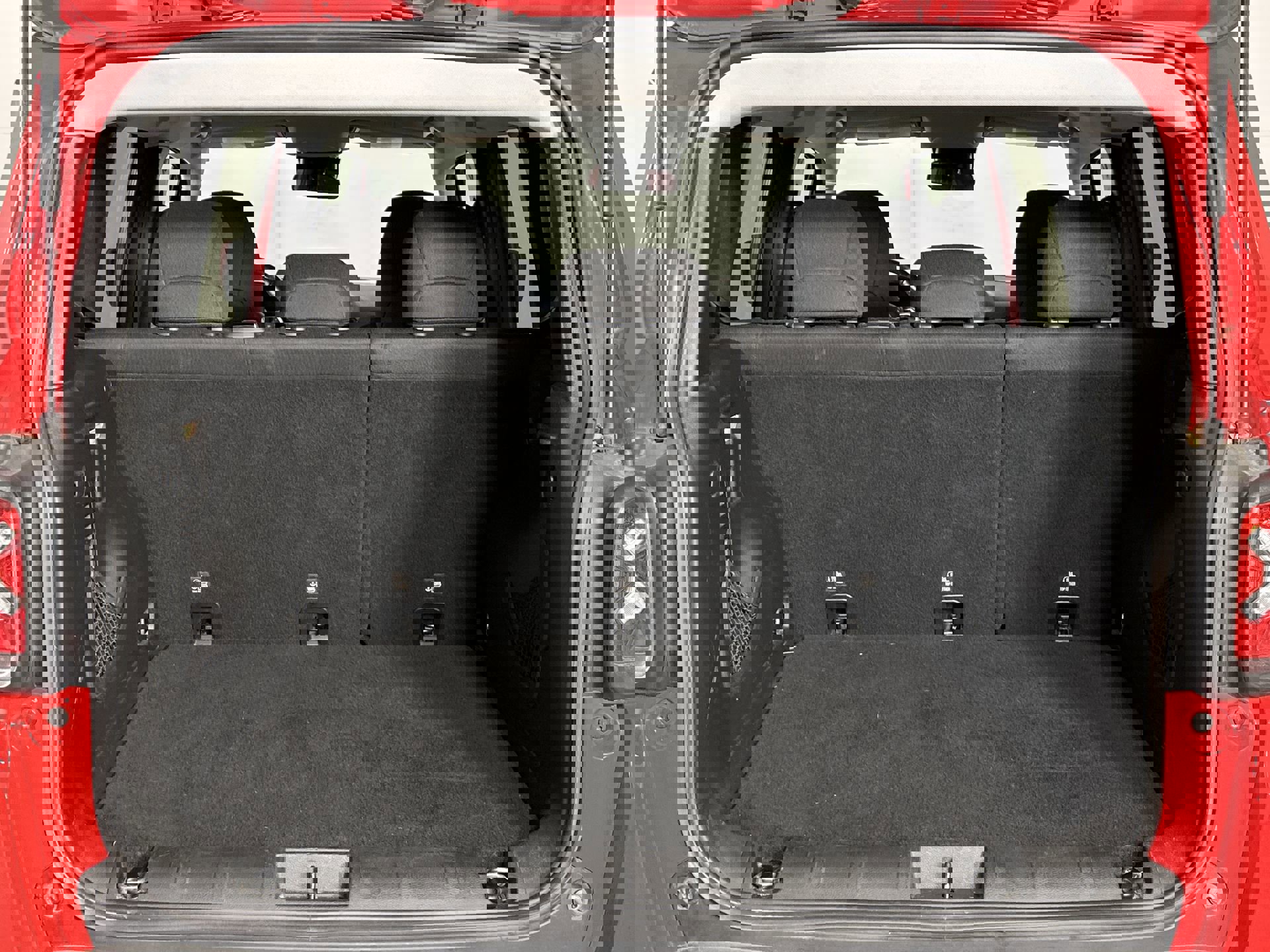 2019 Jeep Renegade Latitude photo 25