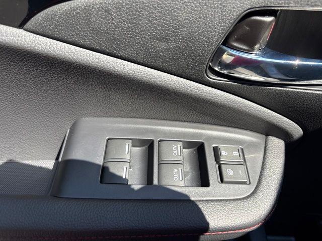 2025 Honda Ridgeline Black Edition photo 4