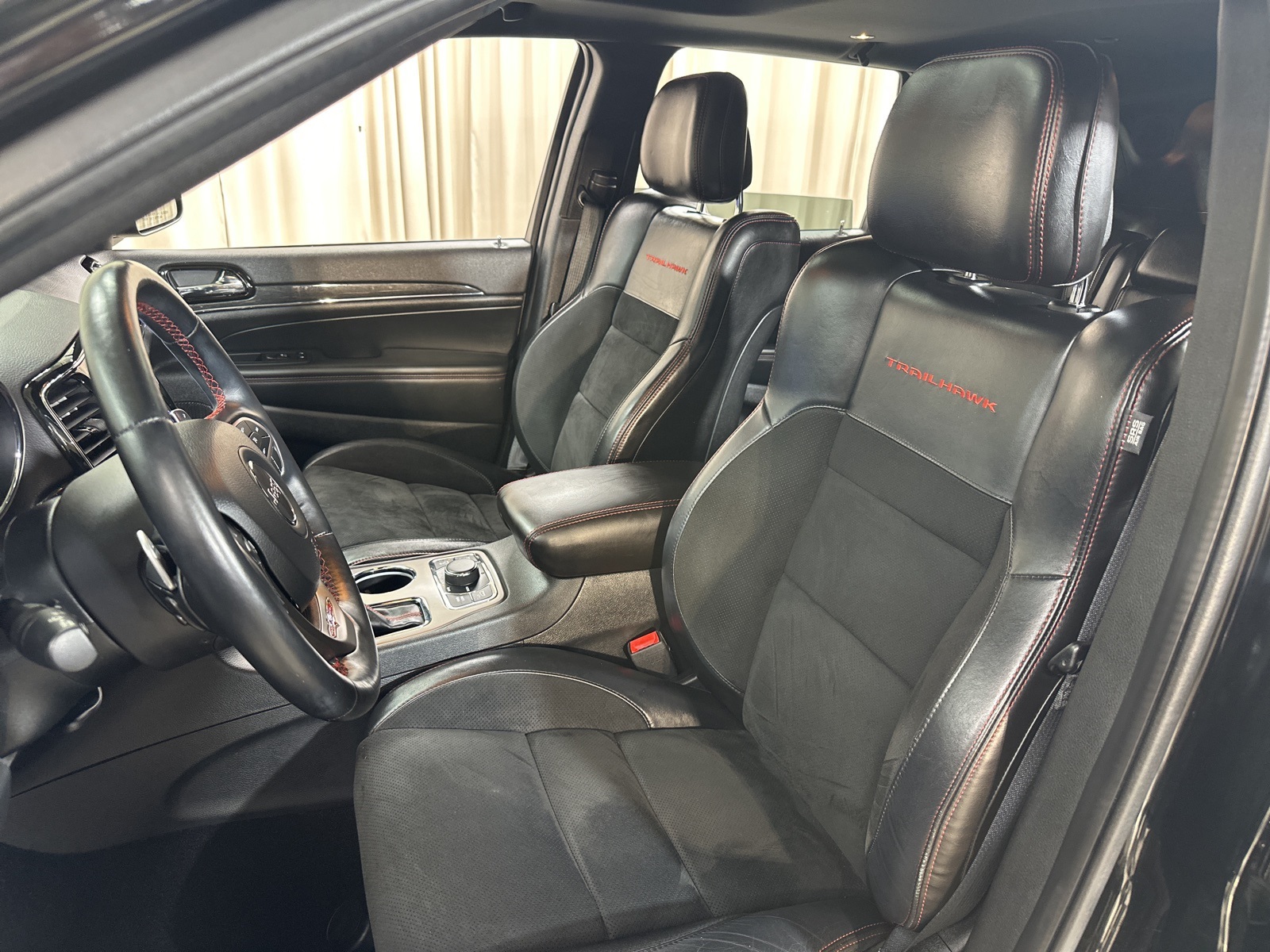 2021 Jeep Grand Cherokee Trailhawk photo 4