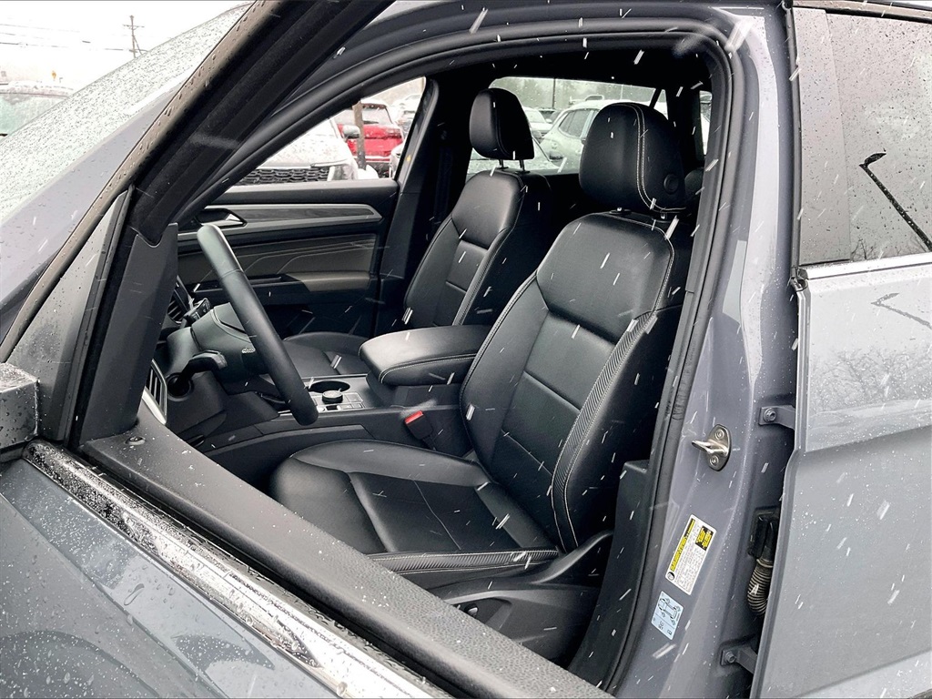 0726c206368a3a247381a962a5019e34