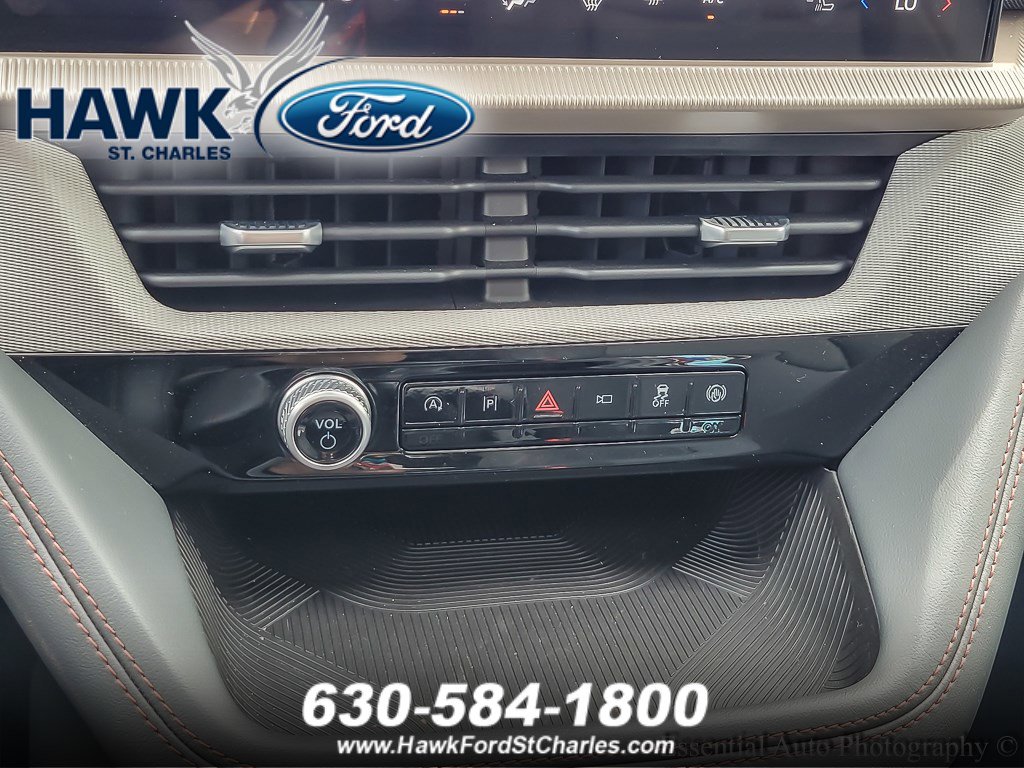 2025 FORD EXPLORER - Image 16