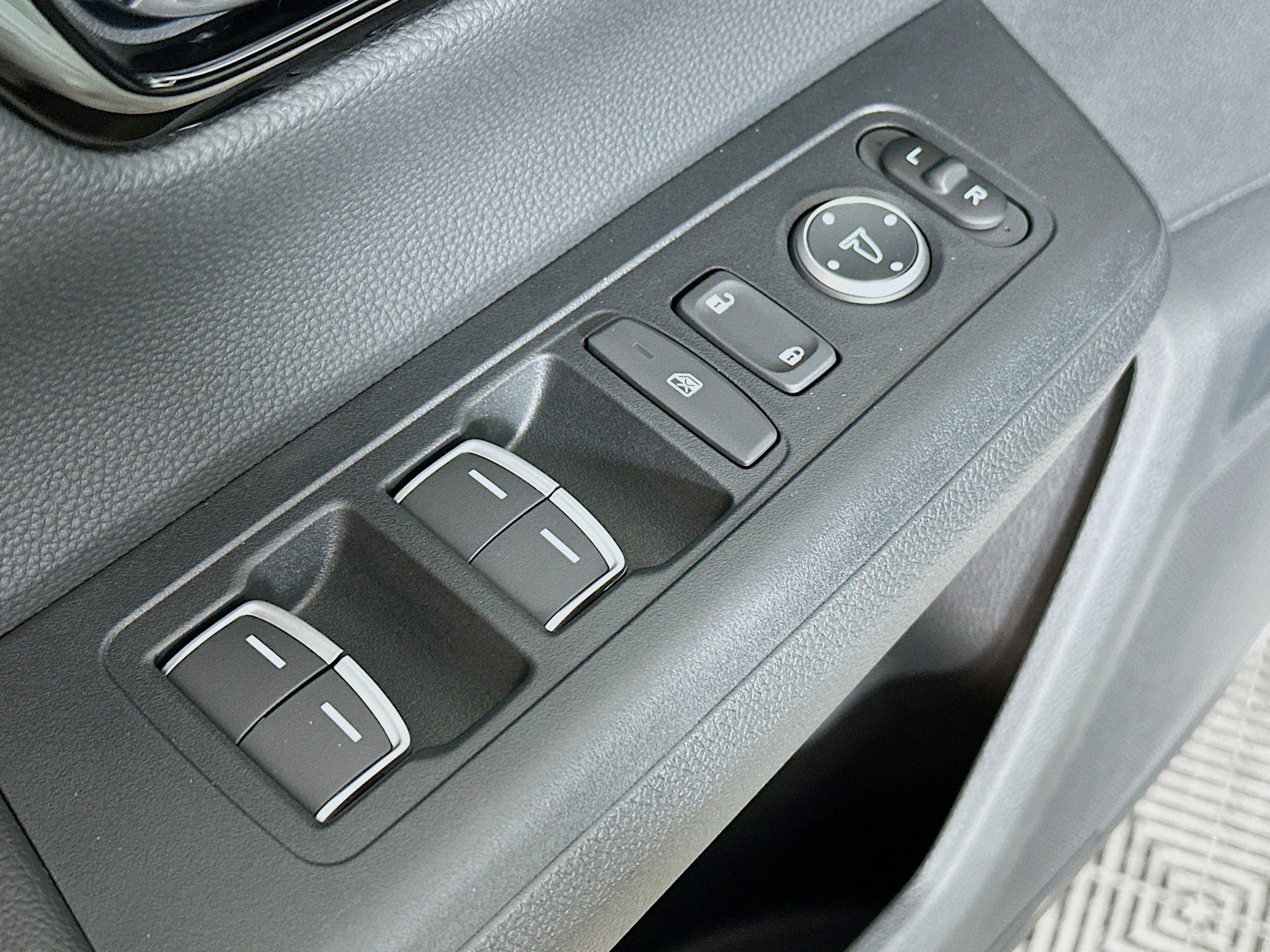 2026 Honda CR-V Sport Touring Hybrid photo 16