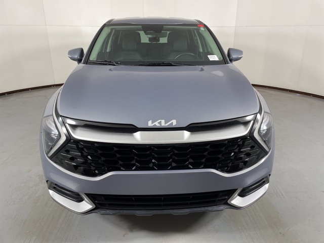 2023 Kia Sportage EX photo 3