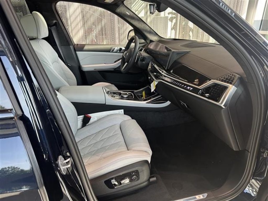 2026 Bmw X7 xDrive40i photo 15