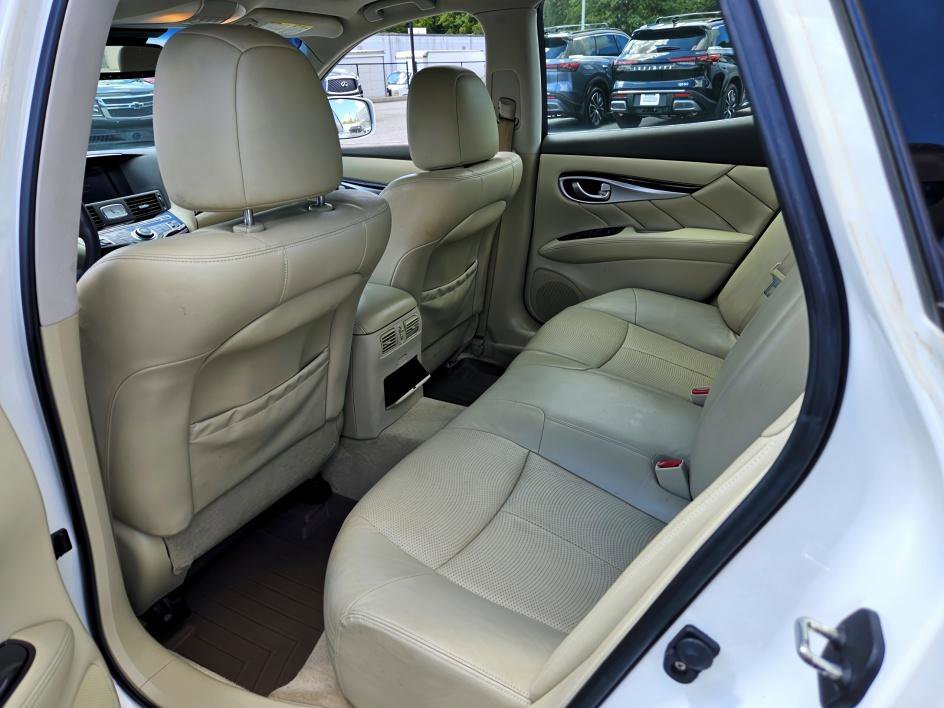 2013 Infiniti M37 Base photo 8