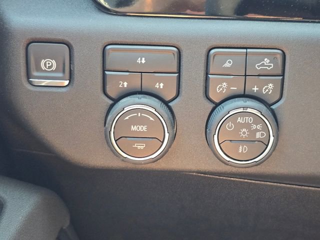 2025 Chevrolet Silverado 2500HD LT photo 21