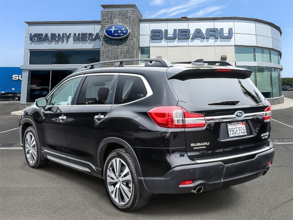2022 Subaru Ascent Touring photo 2